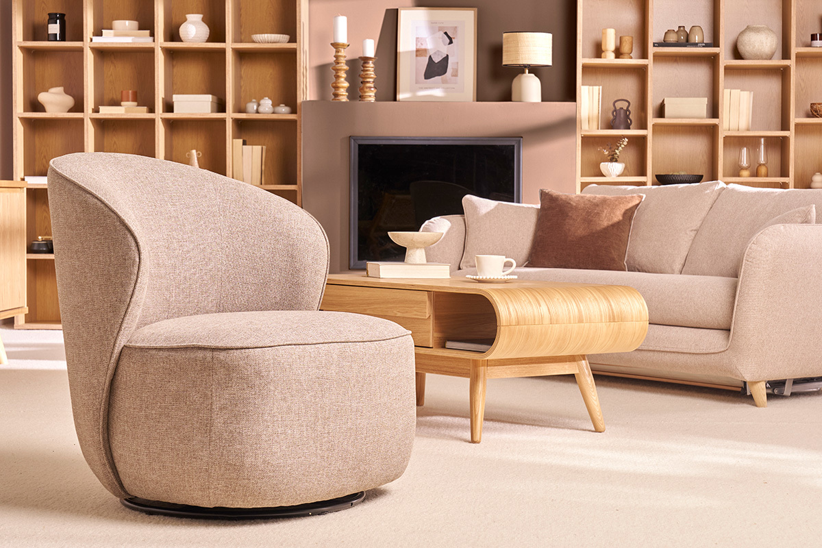 Fauteuil design pivotant en tissu taupe AMBER