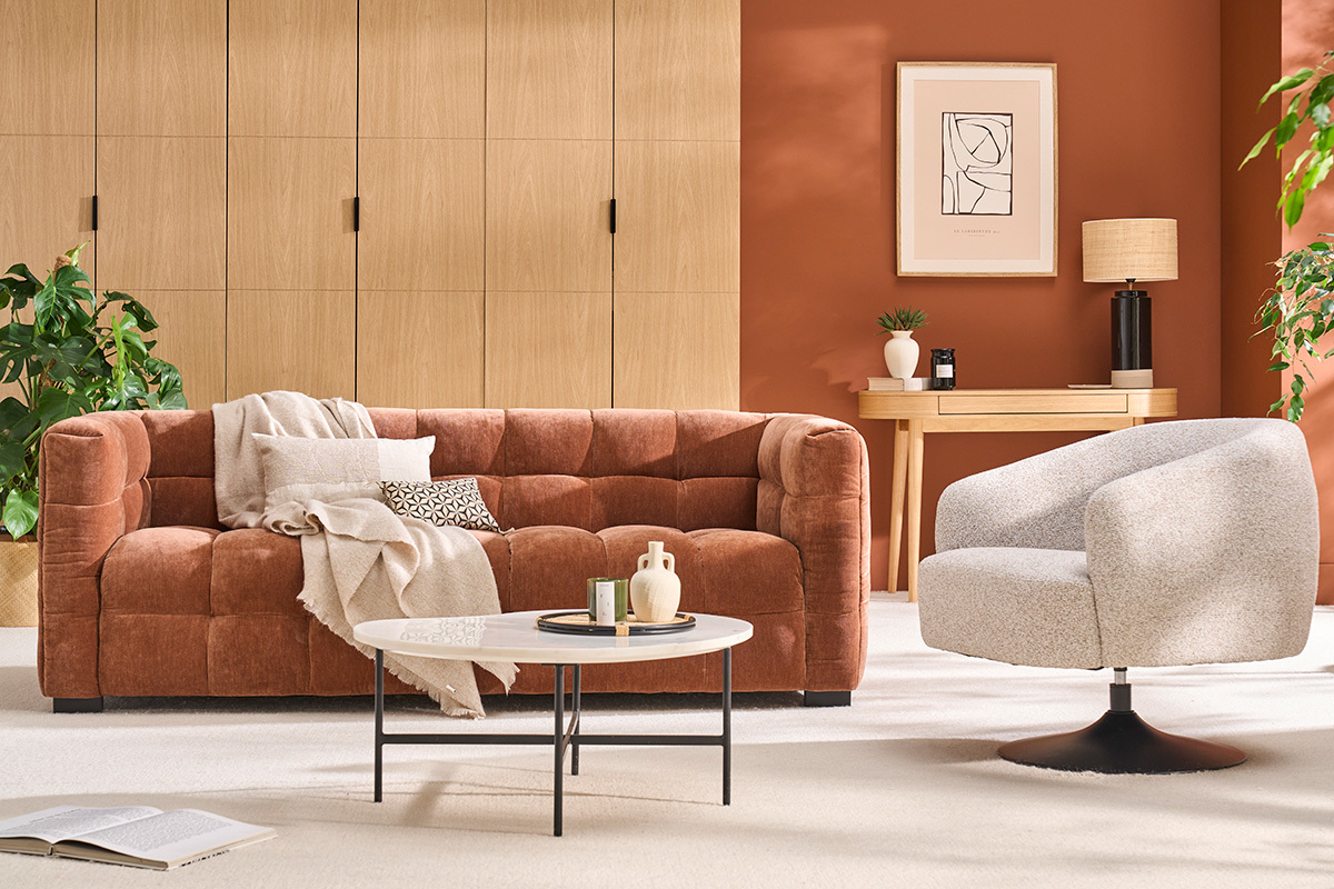 Fauteuil pivotant en tissu effet bouclette beige et mtal noir BOWIE