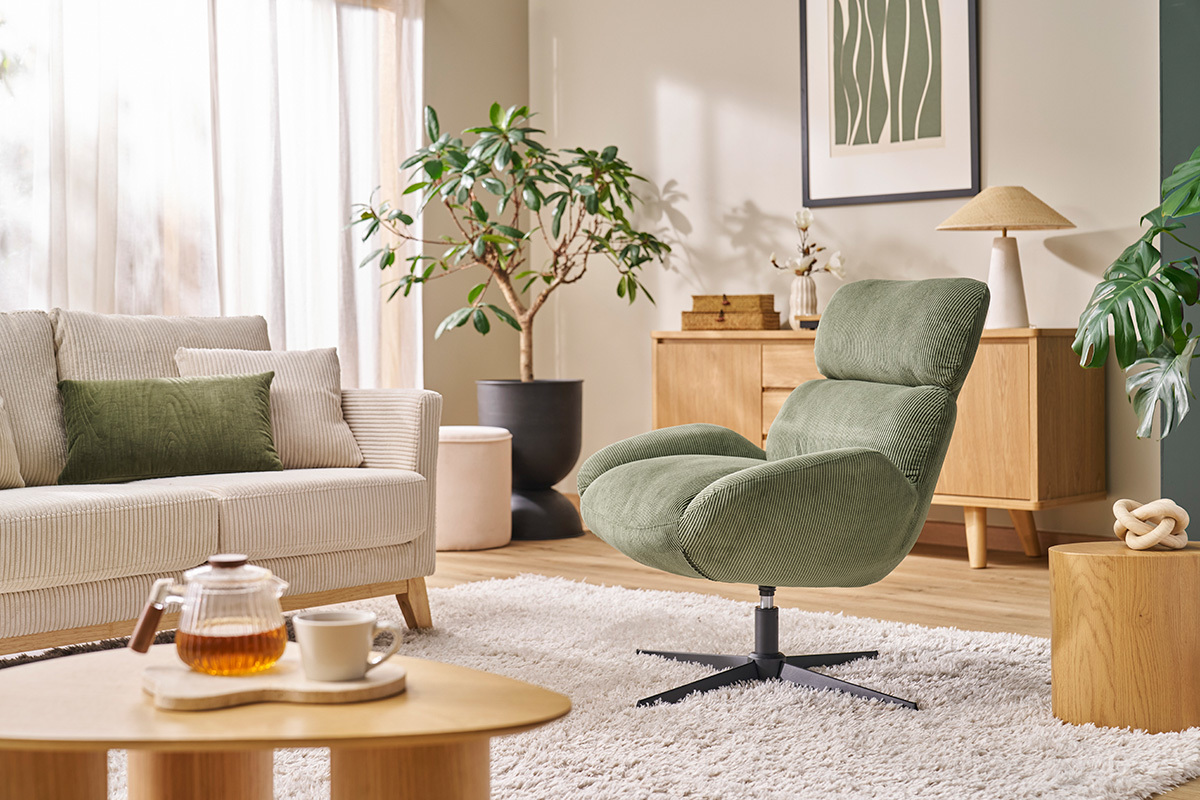 Fauteuil pivotant en tissu velours ctel vert kaki et mtal noir KLEM