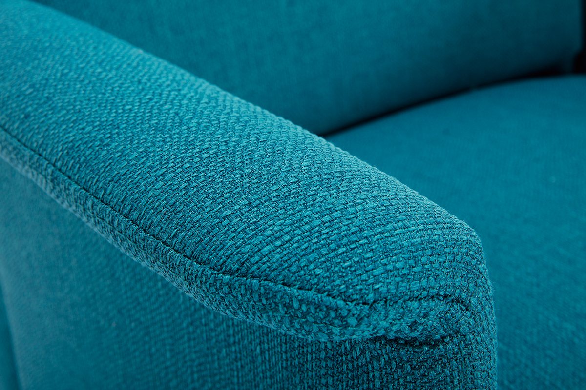 Fauteuil scandinave en tissu bleu canard et bois clair AEOLA