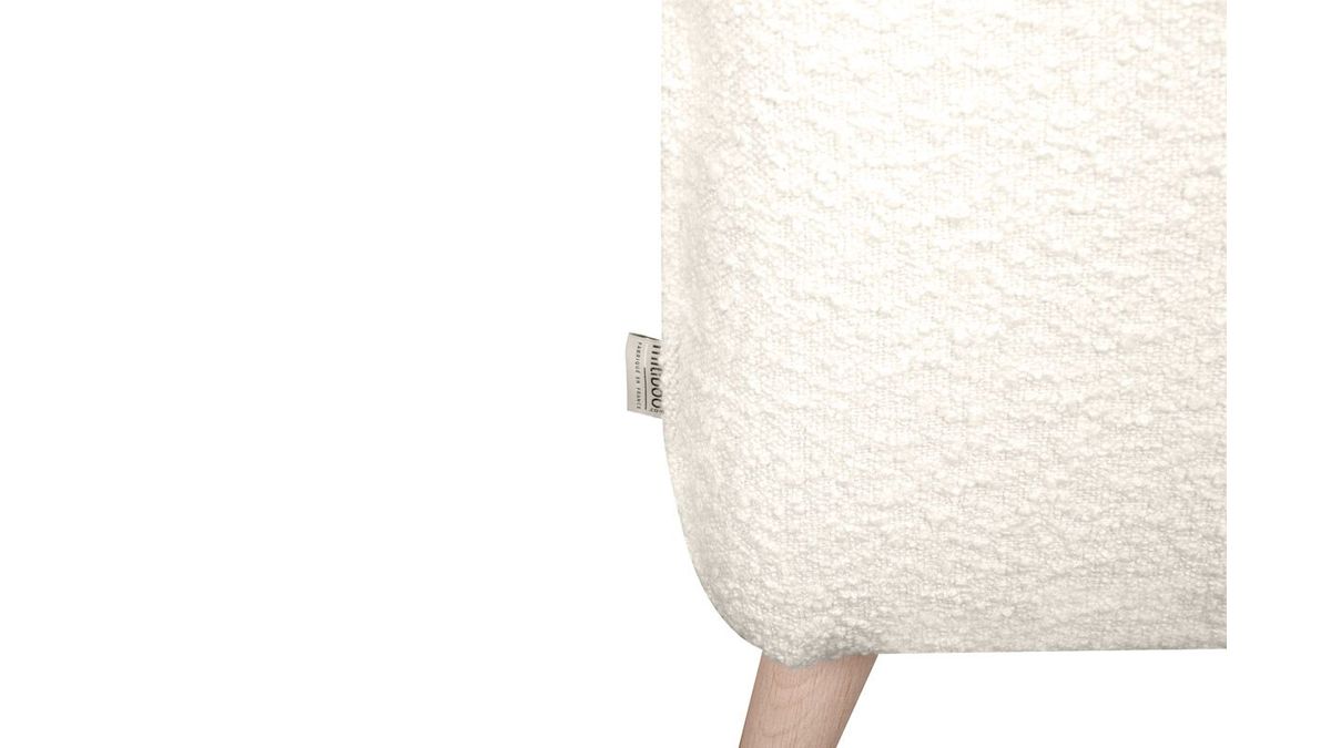 Fauteuil scandinave en tissu effet laine boucle blanc cass et bois clair CREEP