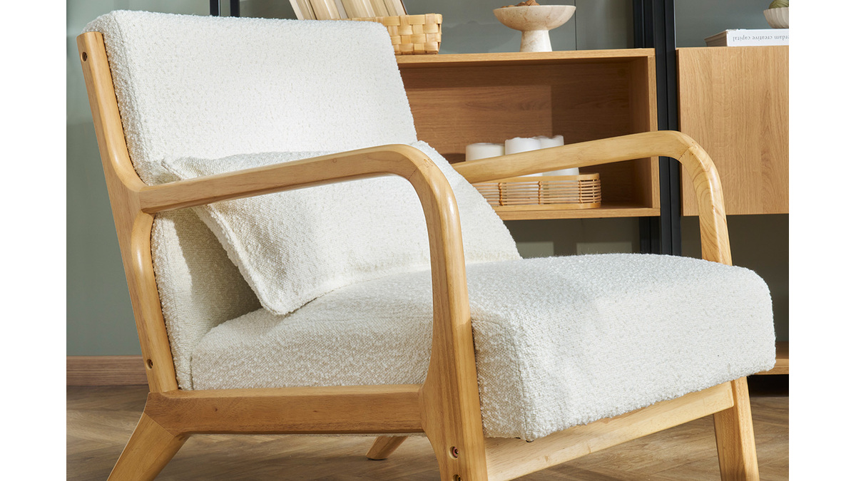 Fauteuil blanc en tissu effet laine bouclée et pieds bois clair OLIVIA
