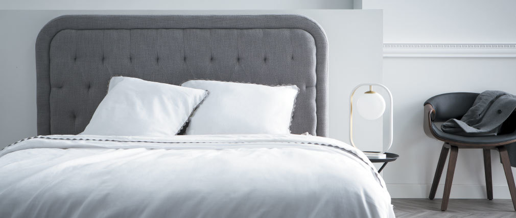 Fauteuil scandinave noir et bois fonc� ARAMIS