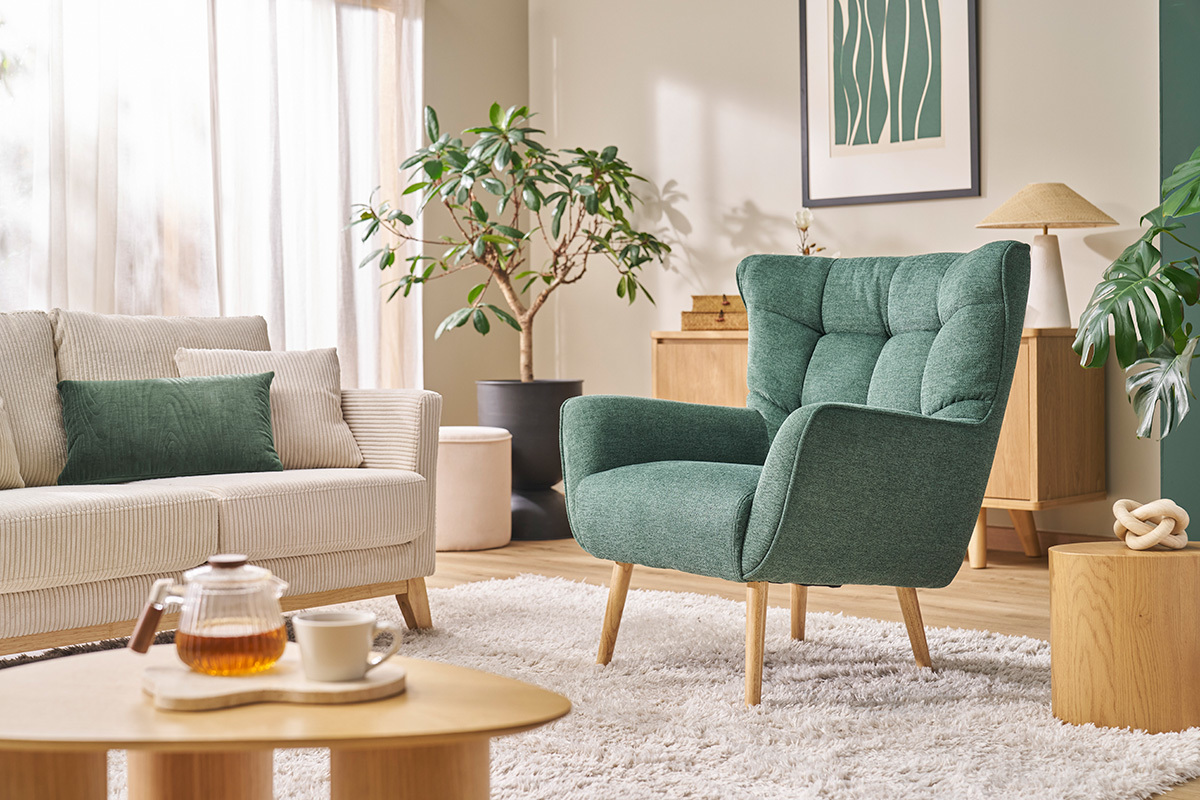 Fauteuil scandinave tissu effet velours textur vert fonc et bois clair AVERY