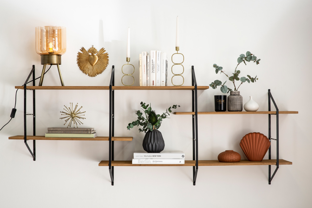 Lampe � poser en m�tal effet bronze et verre ambr� AMBRE