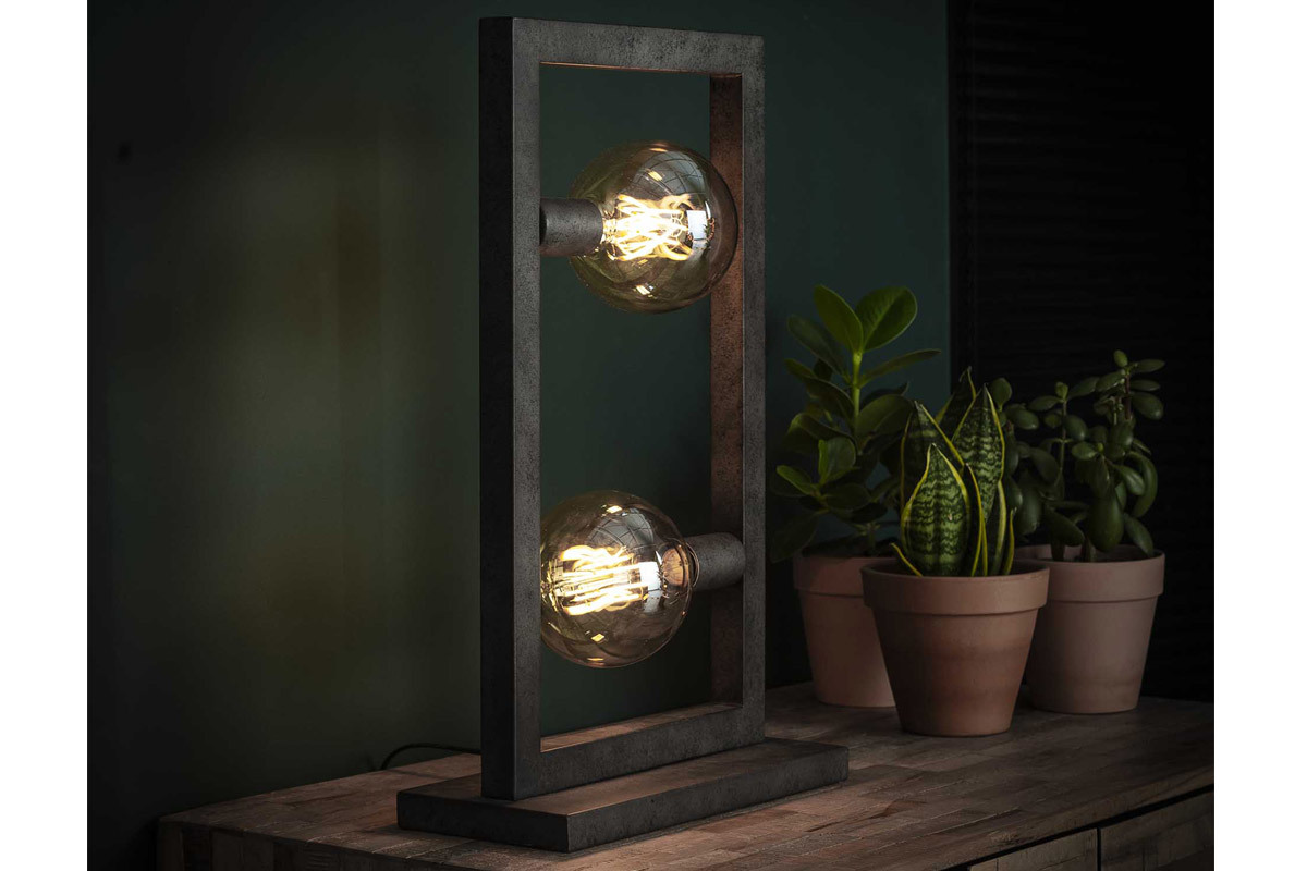 Lampe � poser en m�tal vieilli et verre LIDO
