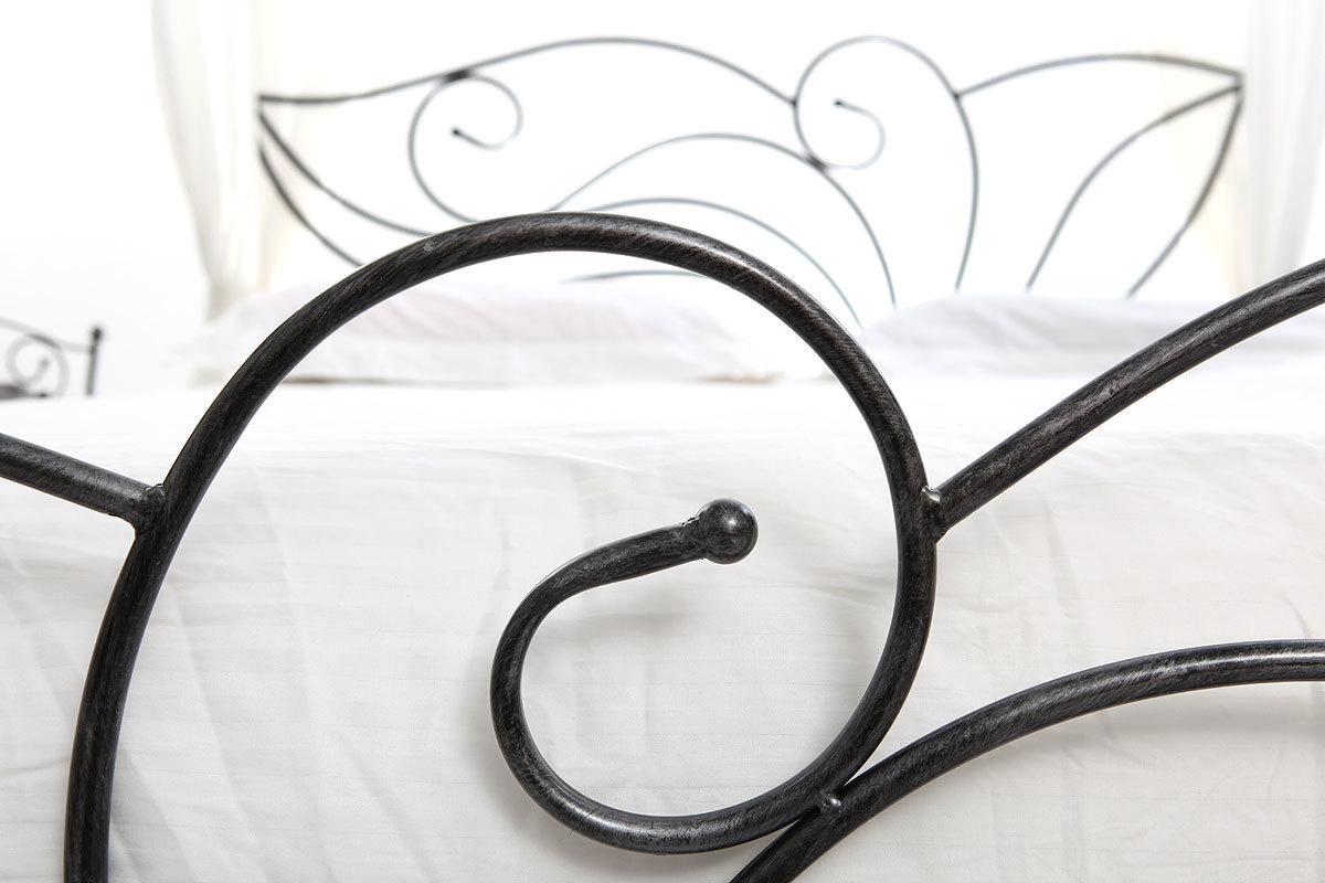 Lit � baldaquin baroque noir 160x200 VENEZIA