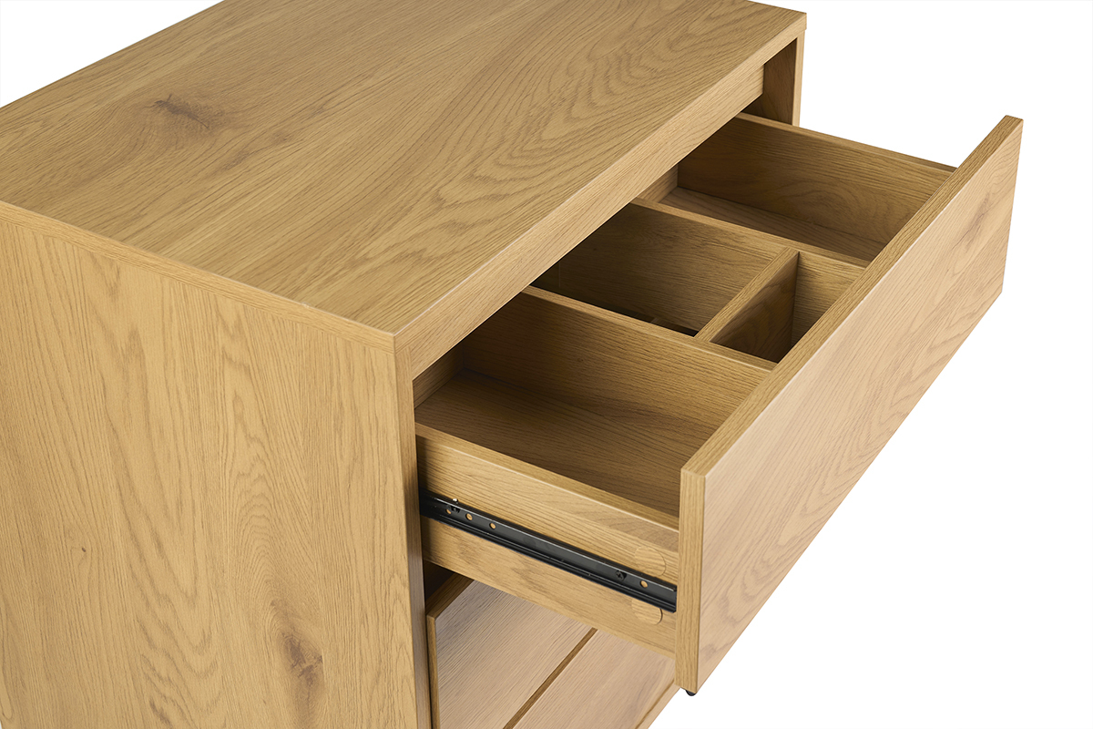 Meuble de salle de bain en bois clair ch�ne avec tiroirs ouverts, vue de dessus