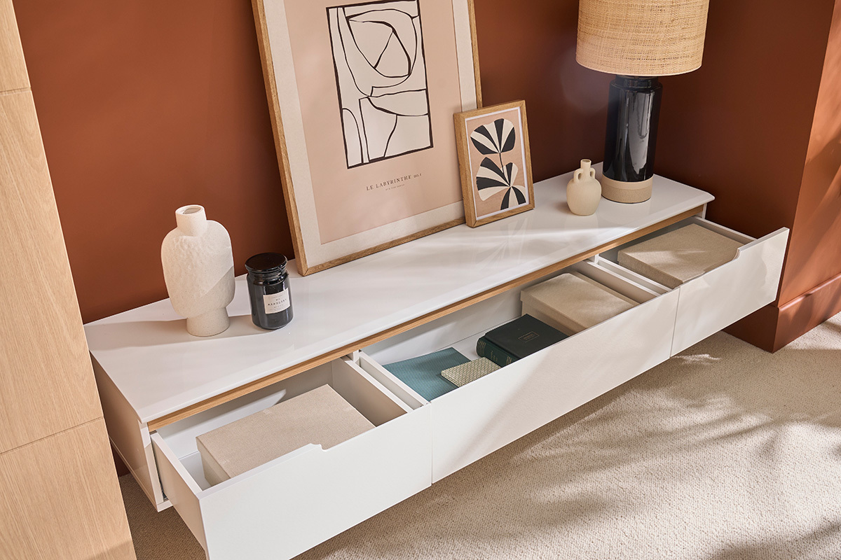 Meuble TV scandinave blanc brillant et bois L180 cm MELKA