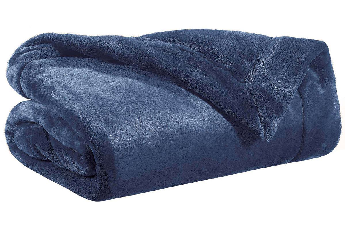 Plaid en polyester bleu 150 x 200 cm FERO