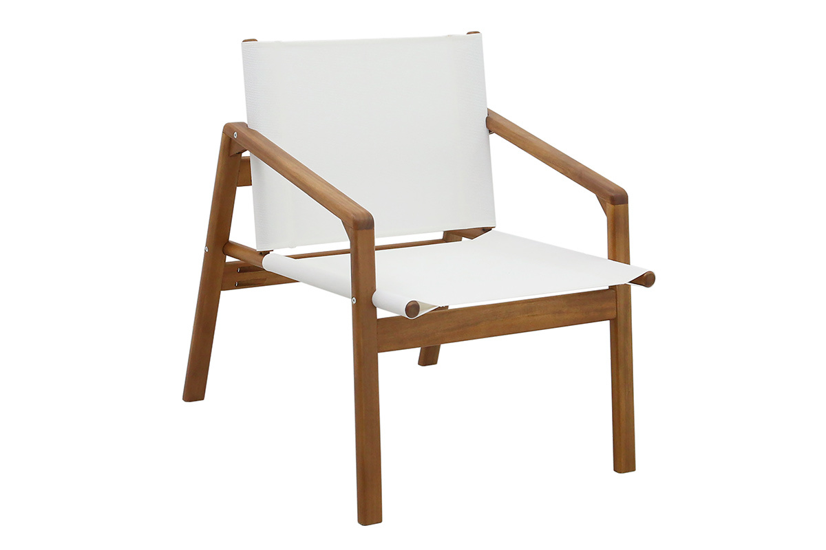 Fauteuil de jardin en bois massif d'acacia avec assise blanche, vue de 3/4.