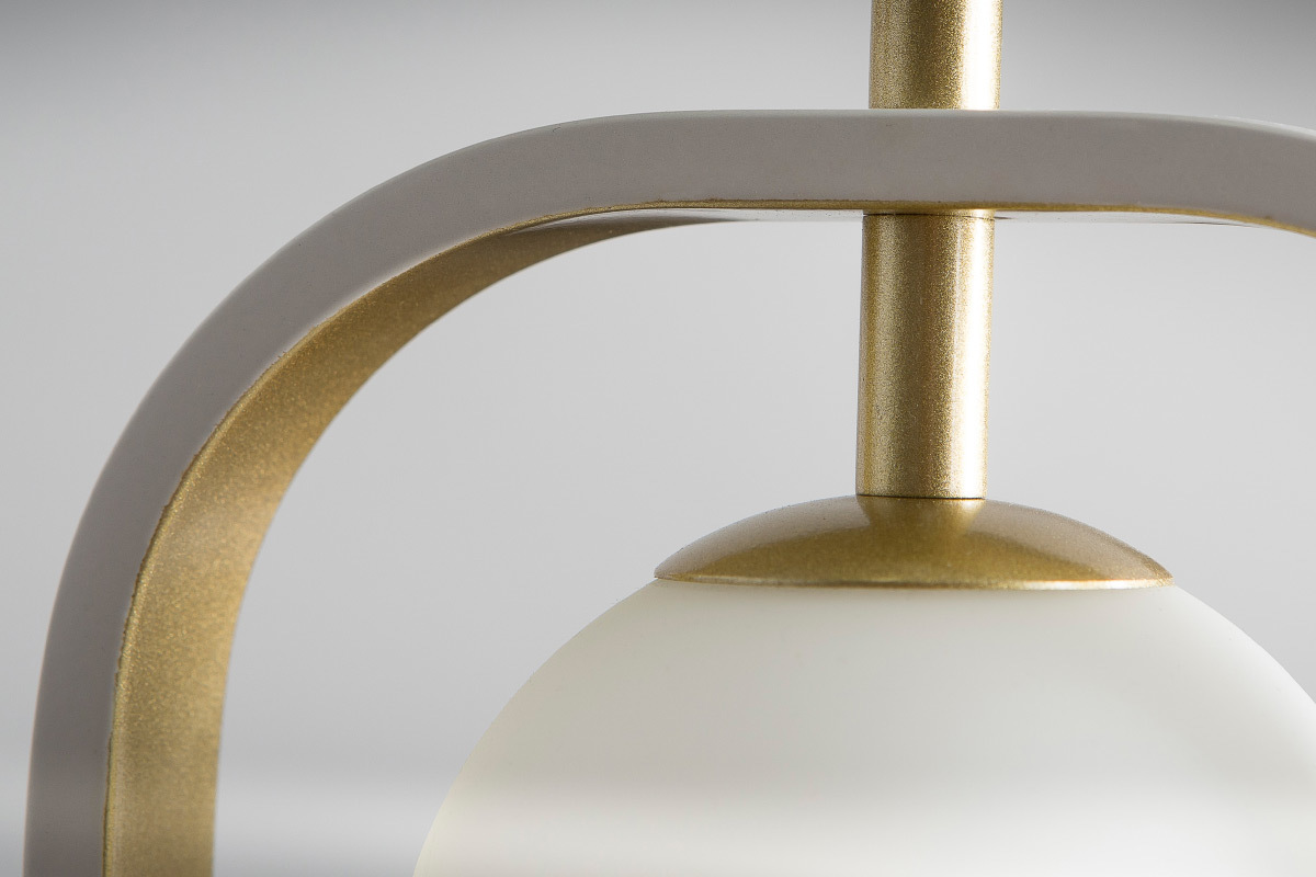 Suspension design verre et m�tal dor� AVOLO