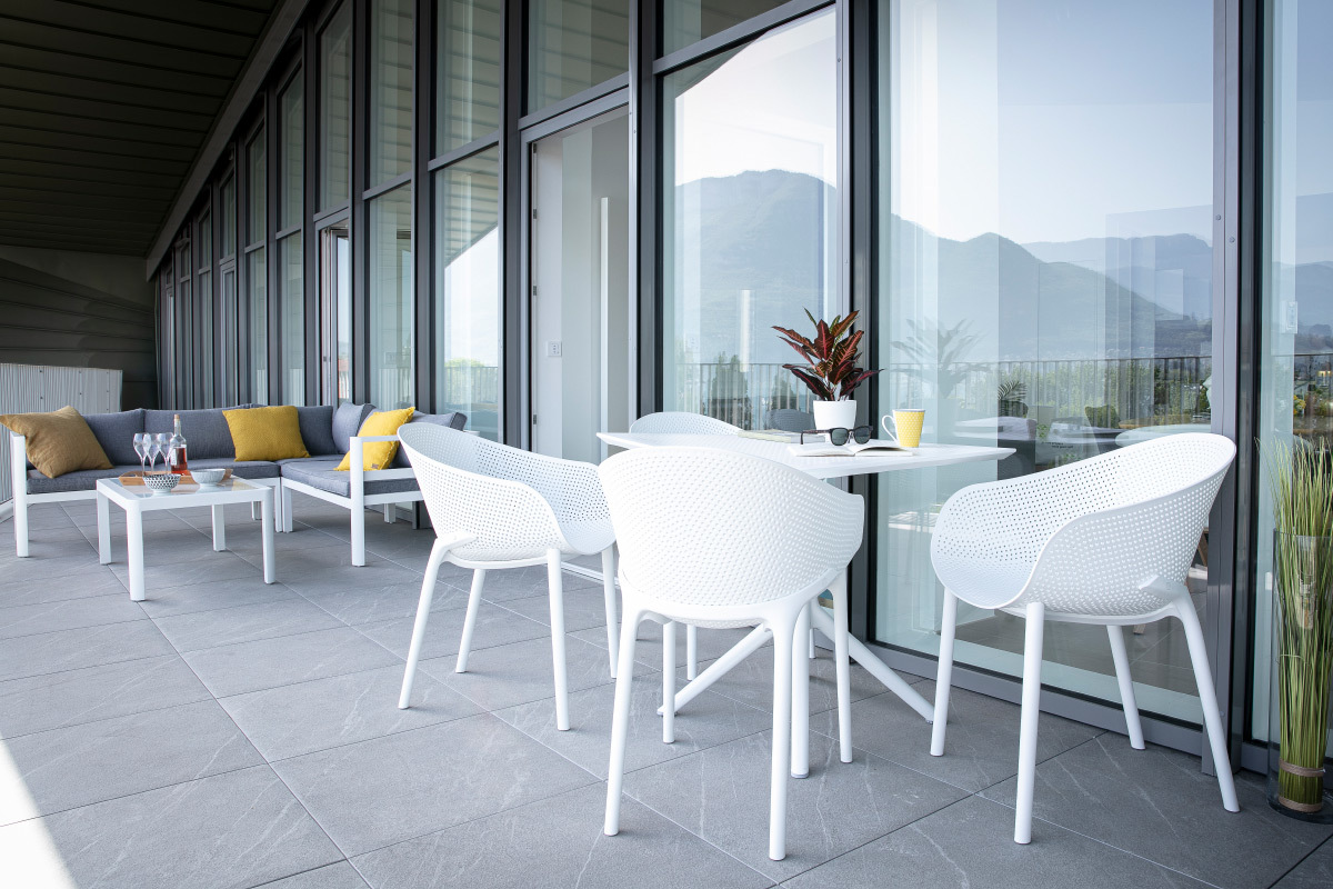 Table  manger carre design blanche intrieur / extrieur OSKOL