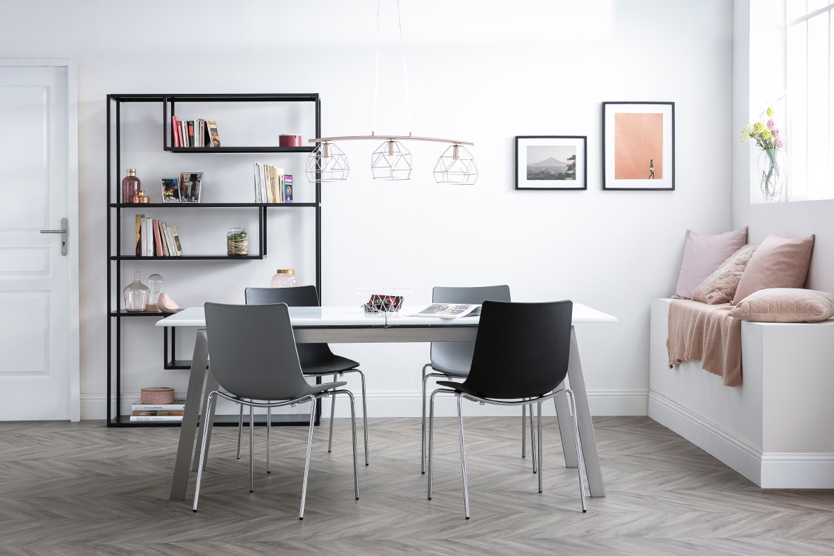 Table � manger design extensible blanche et m�tal L188-238 cm MARNY