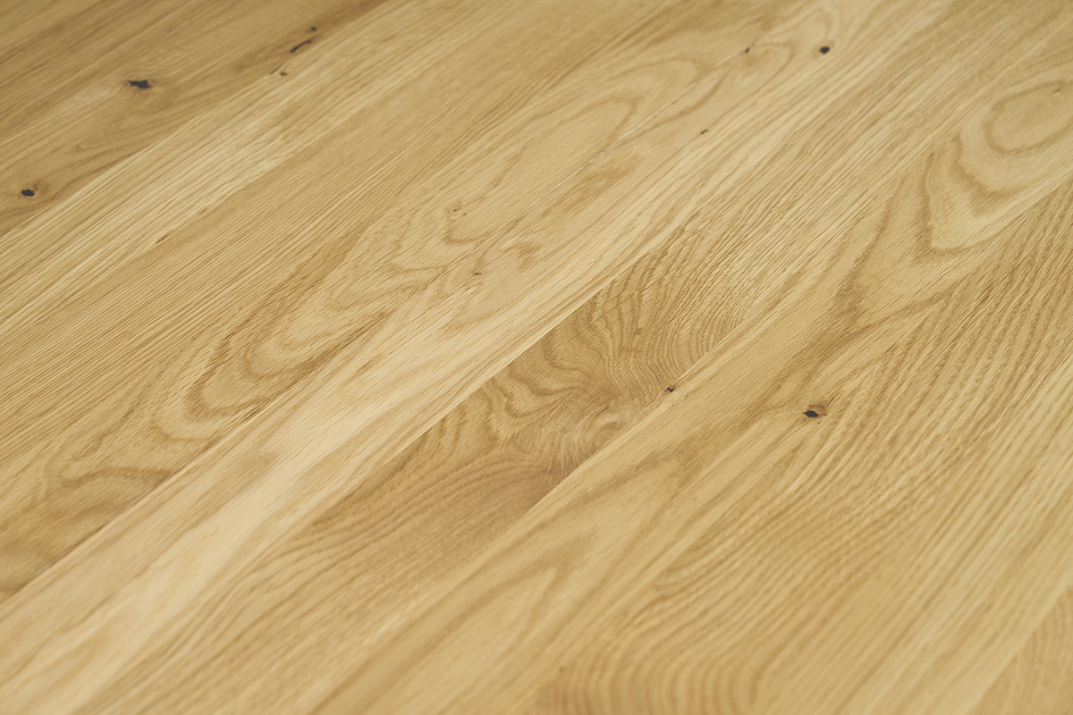 Table � manger rectangulaire extensible rallonge int�gr�e en bois clair ch�ne massif L160-245 cm AGATA