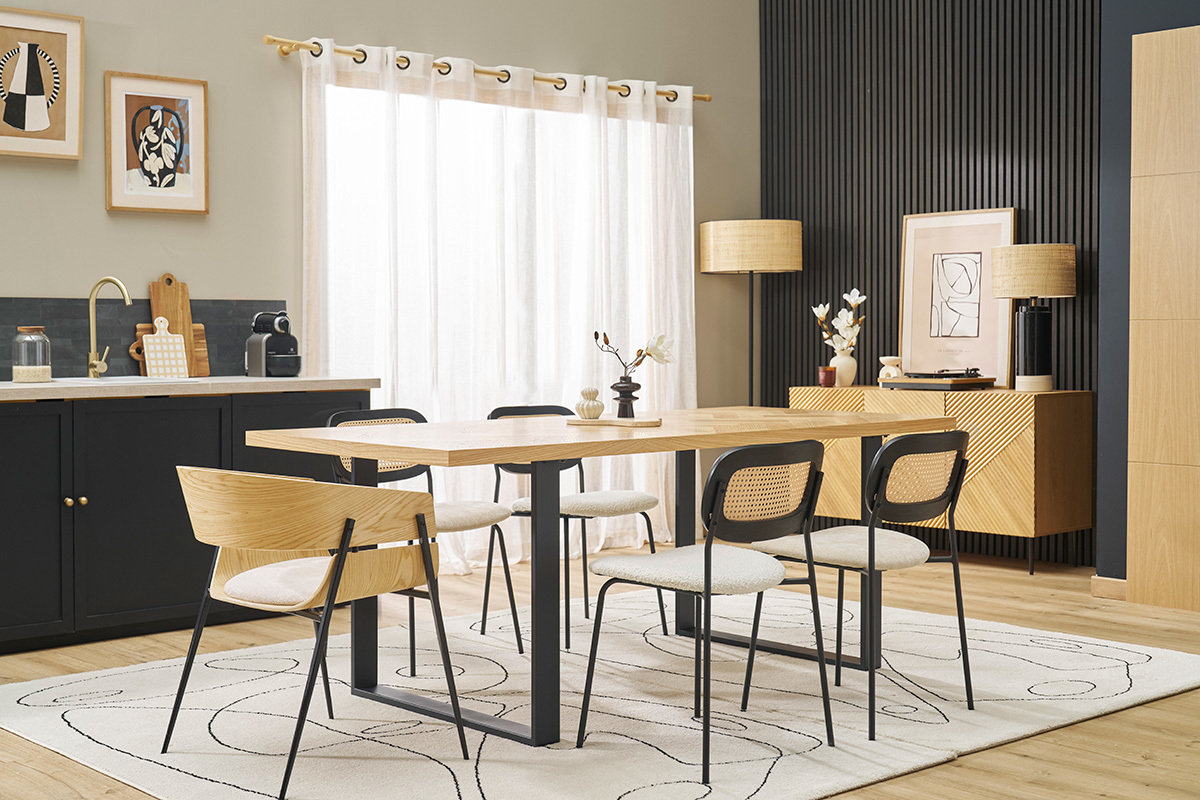 Table  manger rectangulaire finition bois chne et mtal noir L200 cm MAGDA