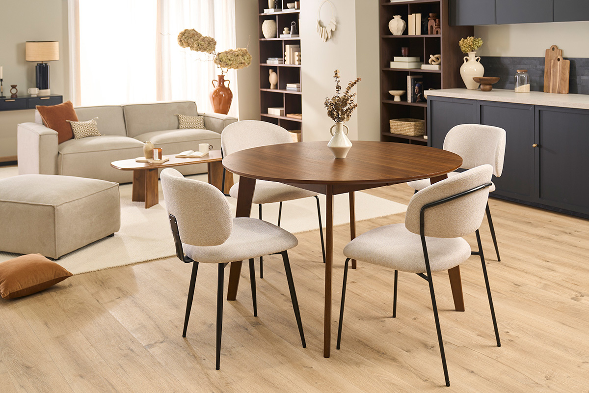 Table � manger ronde extensible finition noyer L120-150 cm LEENA