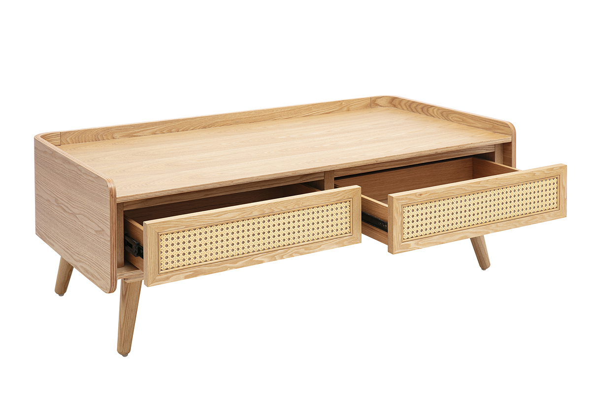 Table basse rectangulaire en bois clair fr�ne avec deux tiroirs en cannage rotin, vue de 3/4.