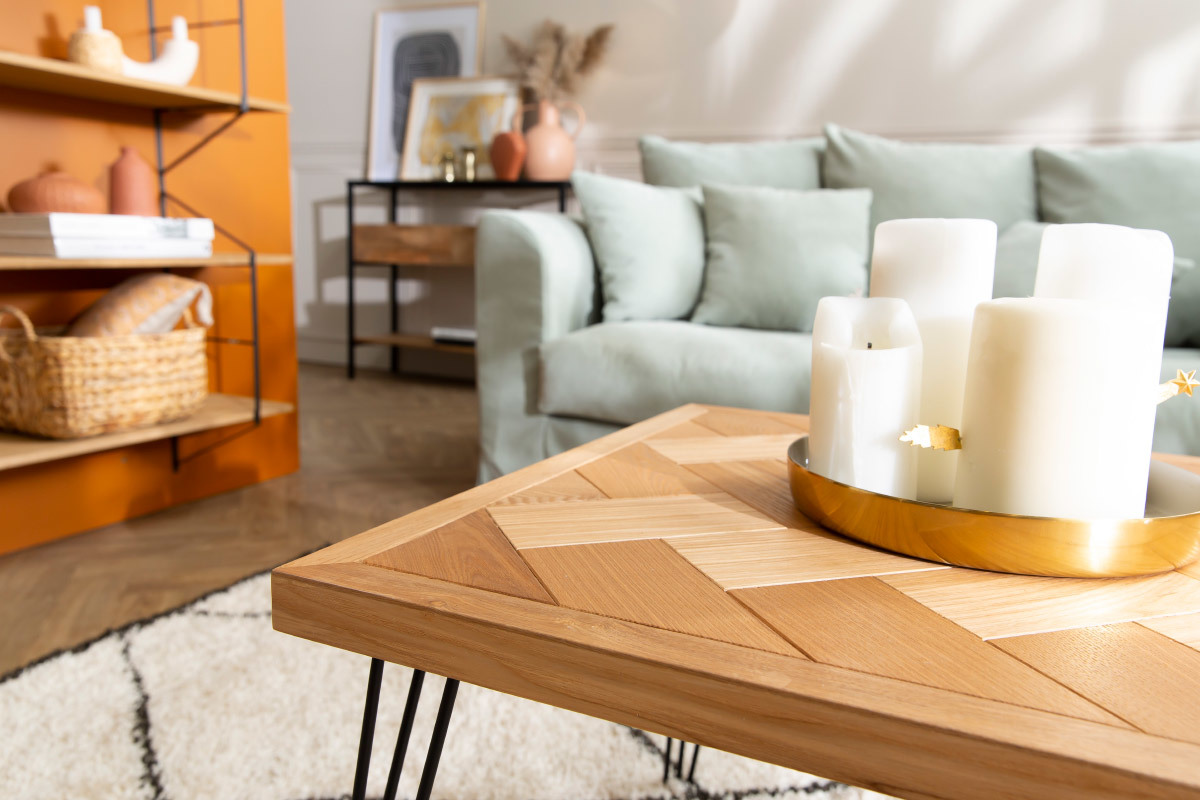 Table basse carr�e effet chevron et m�tal L60 cm MAKA