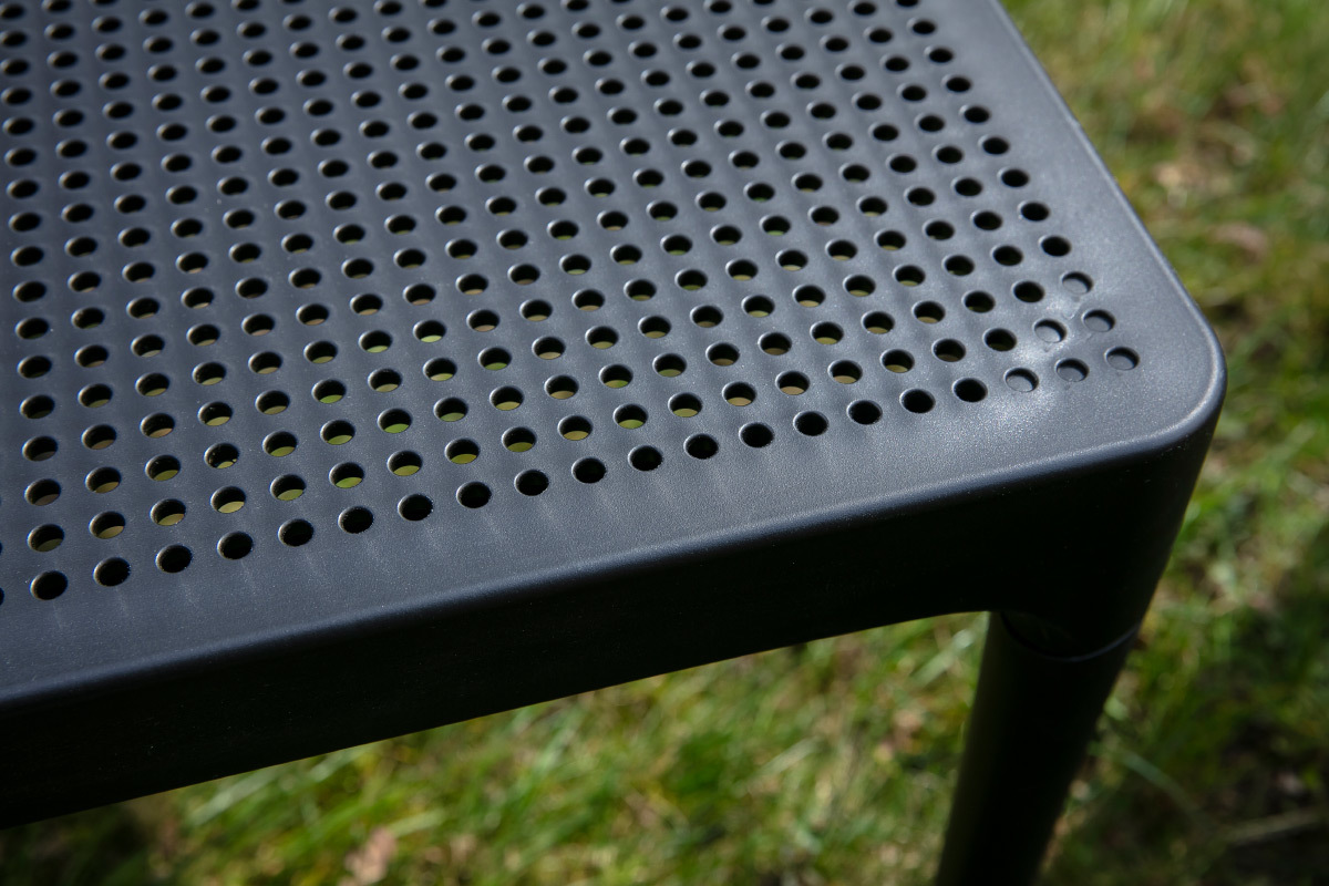 Table basse design intrieur / extrieur noir OSKOL