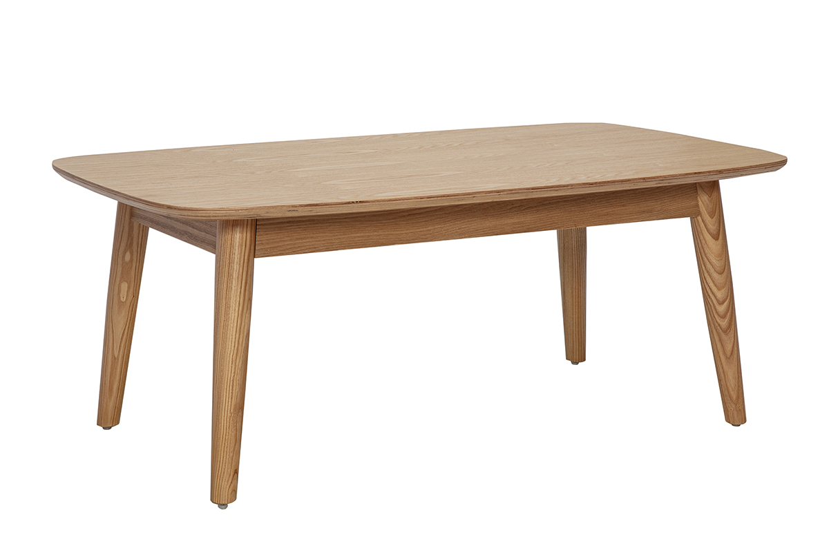 Table basse rectangulaire en bois clair fr�ne, vue de trois quarts, avec pieds fusel�s.