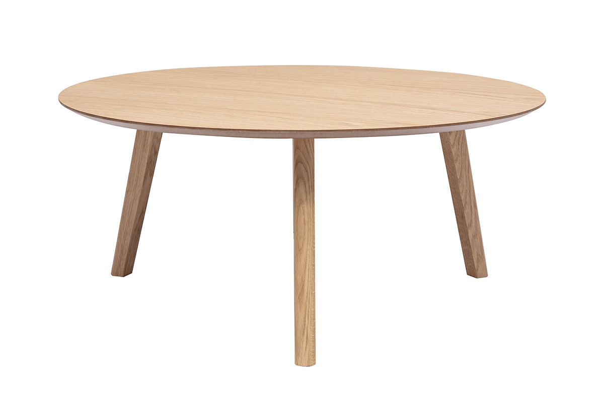 Table basse ronde scandinave en bois clair avec pieds en ch�ne, vue de face.