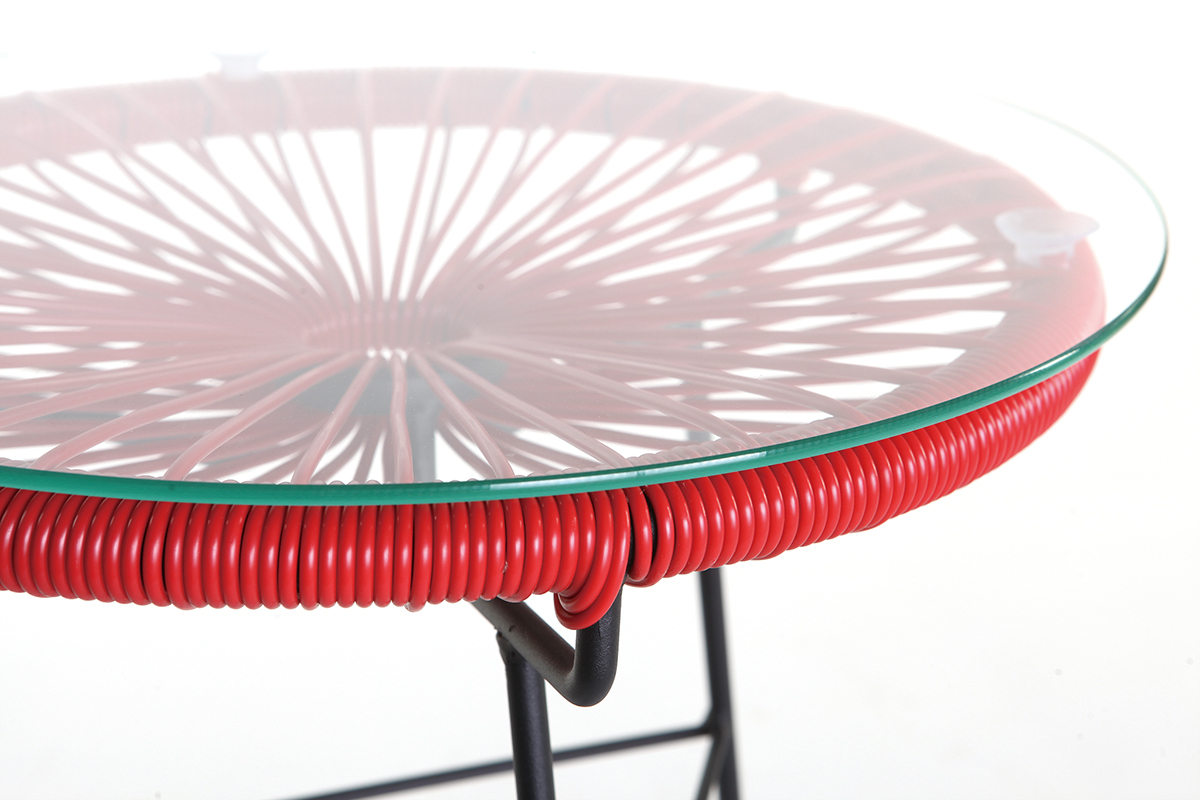 Table d'appoint de jardin en fils de r�sine rouge BELLAVISTA