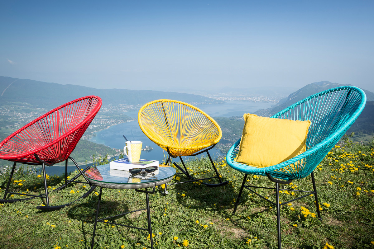 Table d'appoint de jardin en fils de r�sine rouge BELLAVISTA