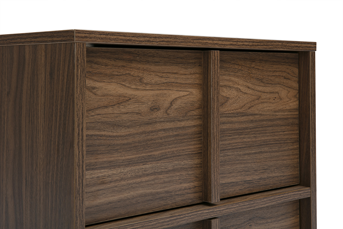 Table de chevet 2 tiroirs en bois fonc� noyer, vue de pr�s du haut