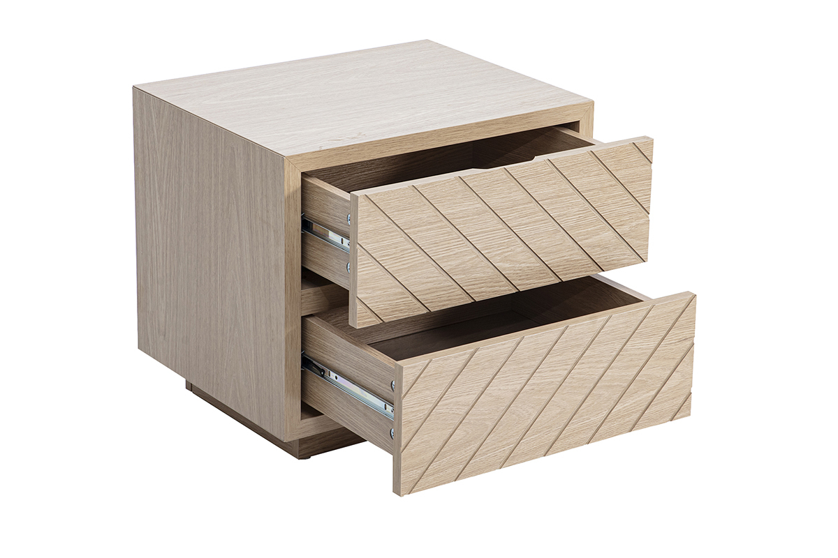 Table de chevet en bois ch�ne avec deux tiroirs ouverts, vue de trois quarts.