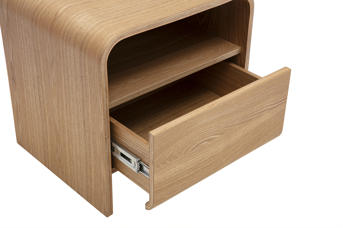 Table de chevet KYLIA en bois clair fr�ne avec tiroir ouvert, vue de 3/4