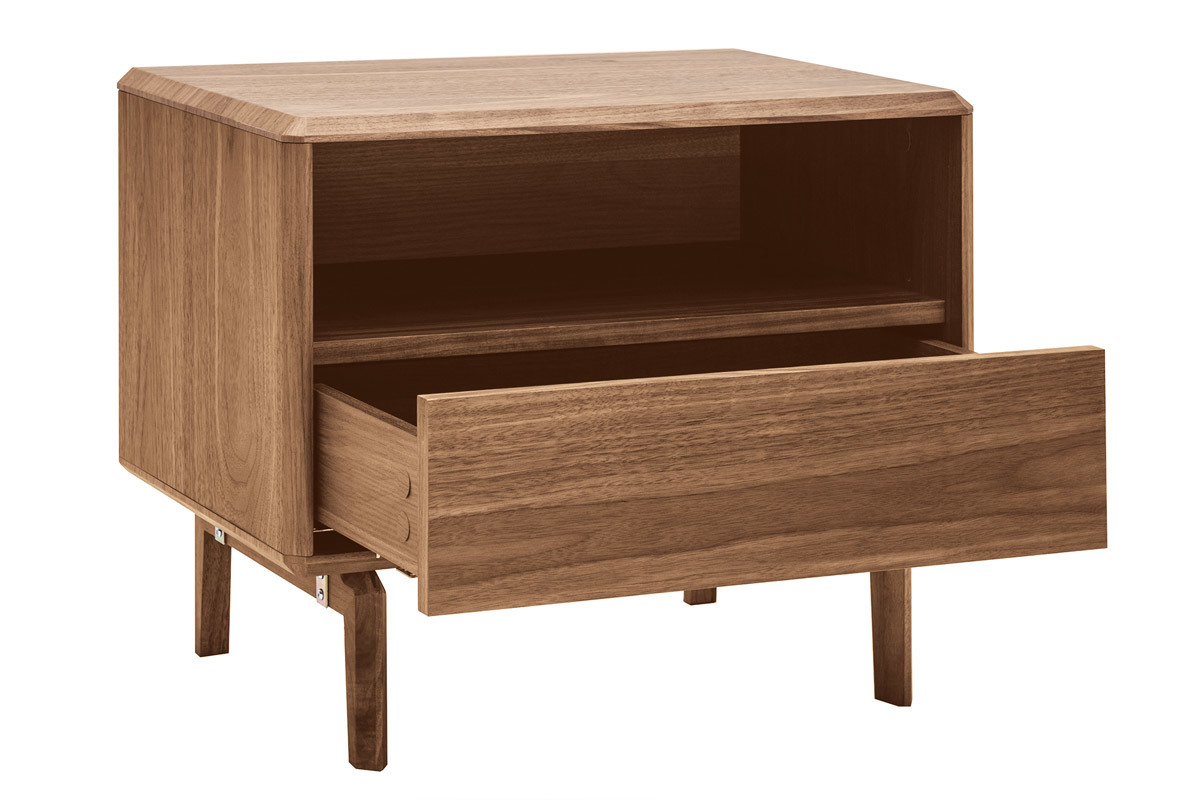 Table De Chevet Bois Fonc Noyer SUVA Miliboo Table De Chevet Bois Fonc Noyer SUVA Miliboo