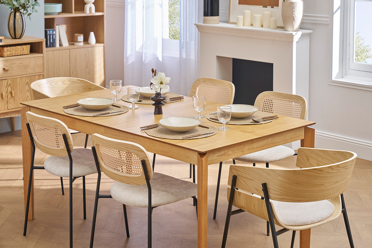 Table extensible rallonges intgres rectangulaire en bois clair frne L160-210 cm BONAVISTA