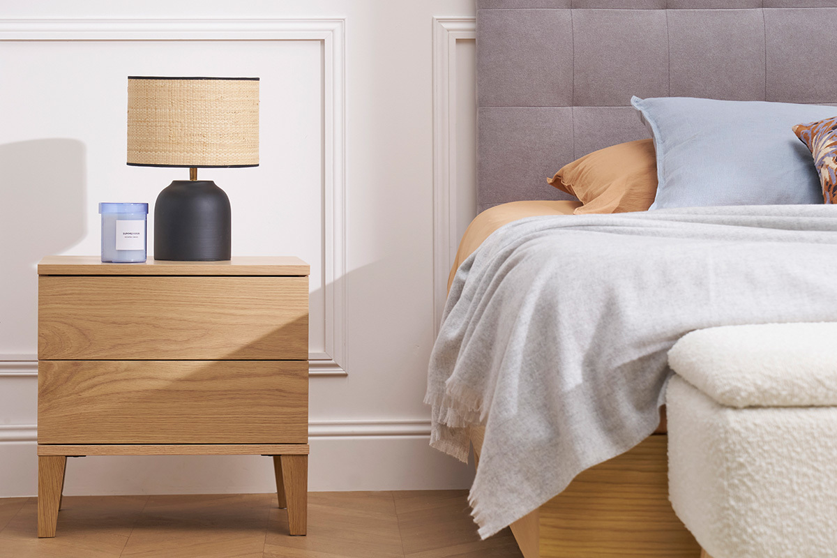 Tables de chevet avec rangements 2 tiroirs scandinave bois clair chne (lot de 2) FREDDY