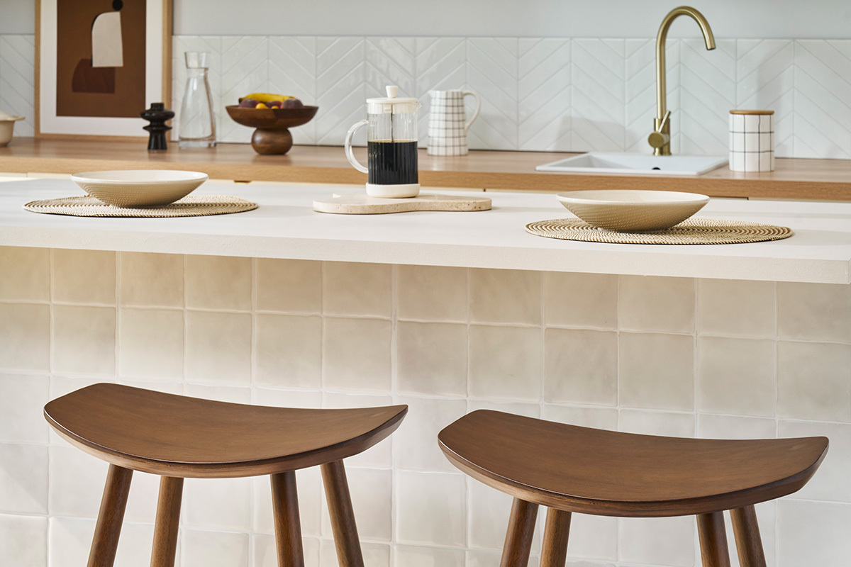 Tabouret de bar design noyer H72 cm DEMORY