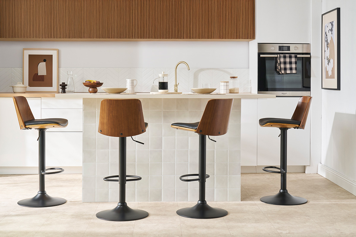 Tabouret de bar rglable blanc, bois clair et pied chrom DOA