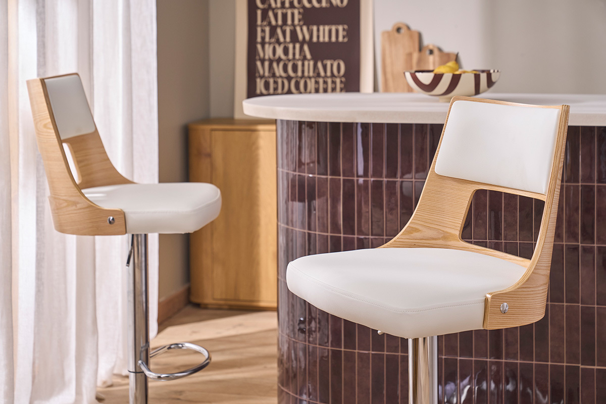 Tabouret de bar r�glable pivotants 360� blanc et bois clair GARBO