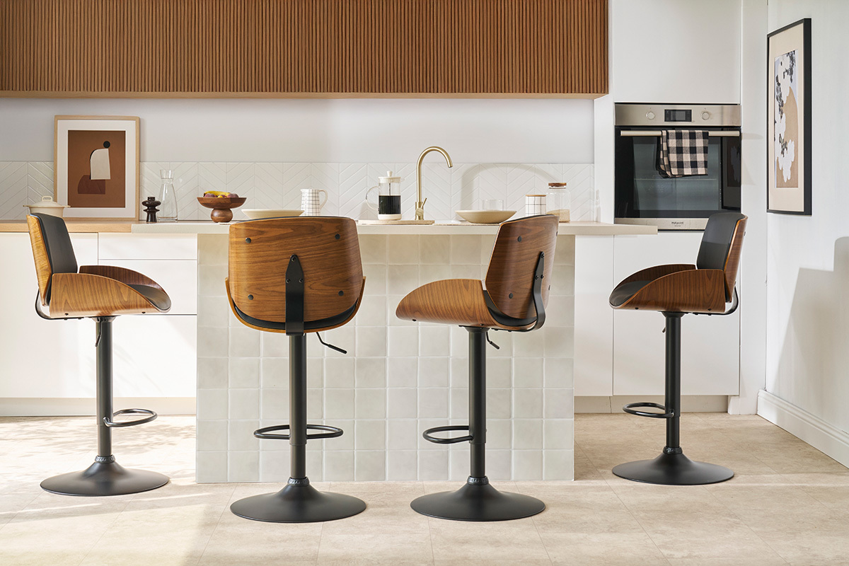Tabouret de bar relevable noir et bois fonc VESPER