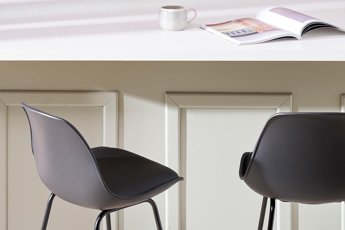 Tabourets de bar design noirs pieds mtal H66 cm (lot de 2) FRANZ