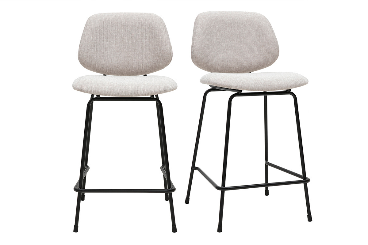 Deux tabourets de bar en tissu beige et mtal noir, vue de face.