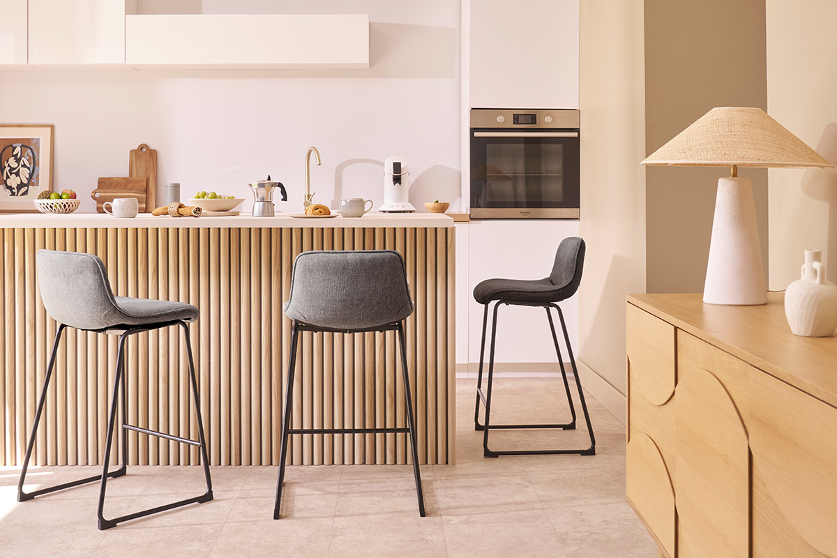 Tabourets de bar en tissu effet velours textur gris et mtal H65 (lot de 2) BOOST