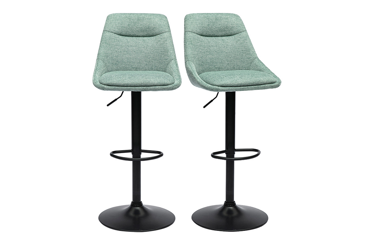 Deux tabourets de bar en tissu vert cladon avec pied en mtal noir, vus de face.