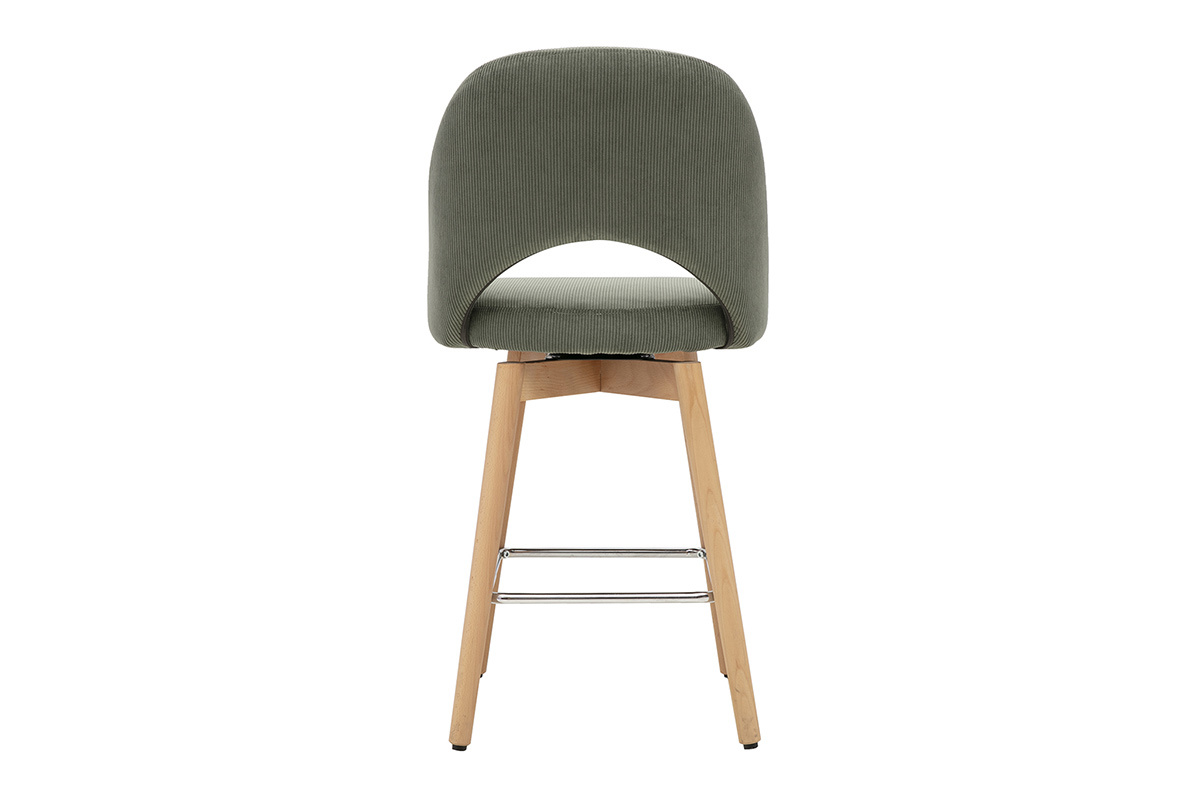 Tabouret de bar scandinave en velours c�tel� vert de dos, pi�tement en h�v�a.