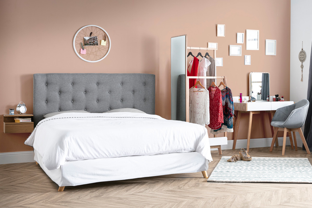 T�te de lit capitonn�e en tissu gris clair 150 cm EROS