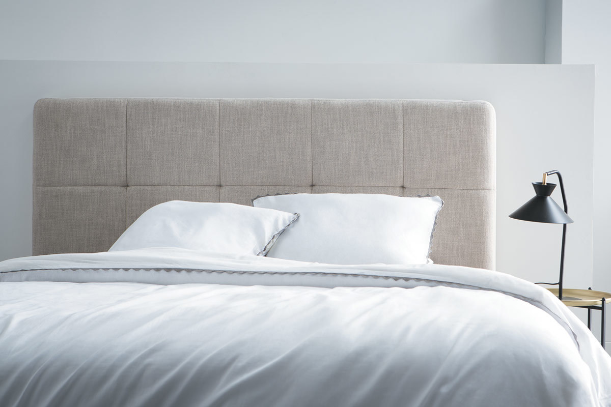 T�te de lit en tissu effet velours textur� terracotta L160 cm CLOVIS