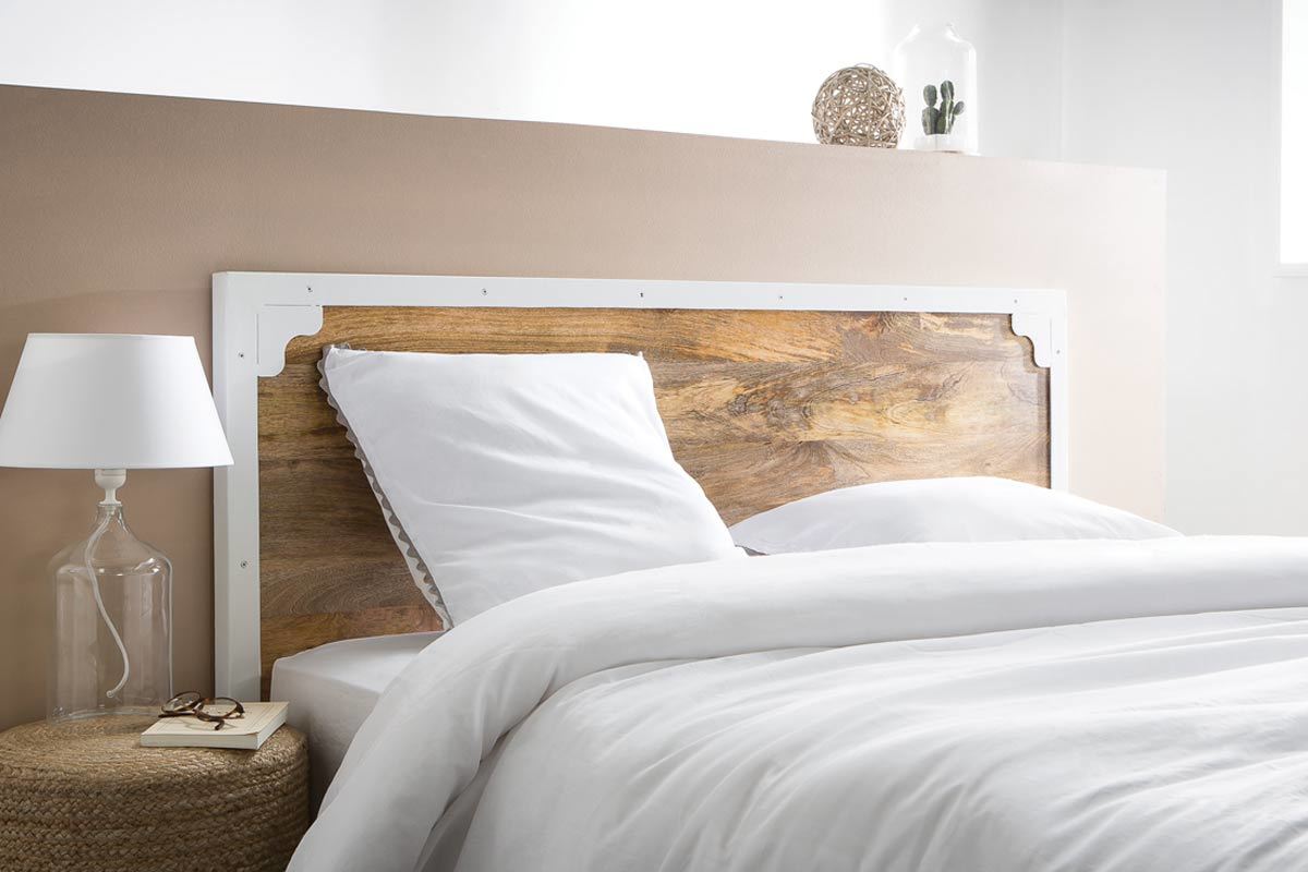 T�te de lit manguier massif et m�tal blanc 165 cm PUKKA