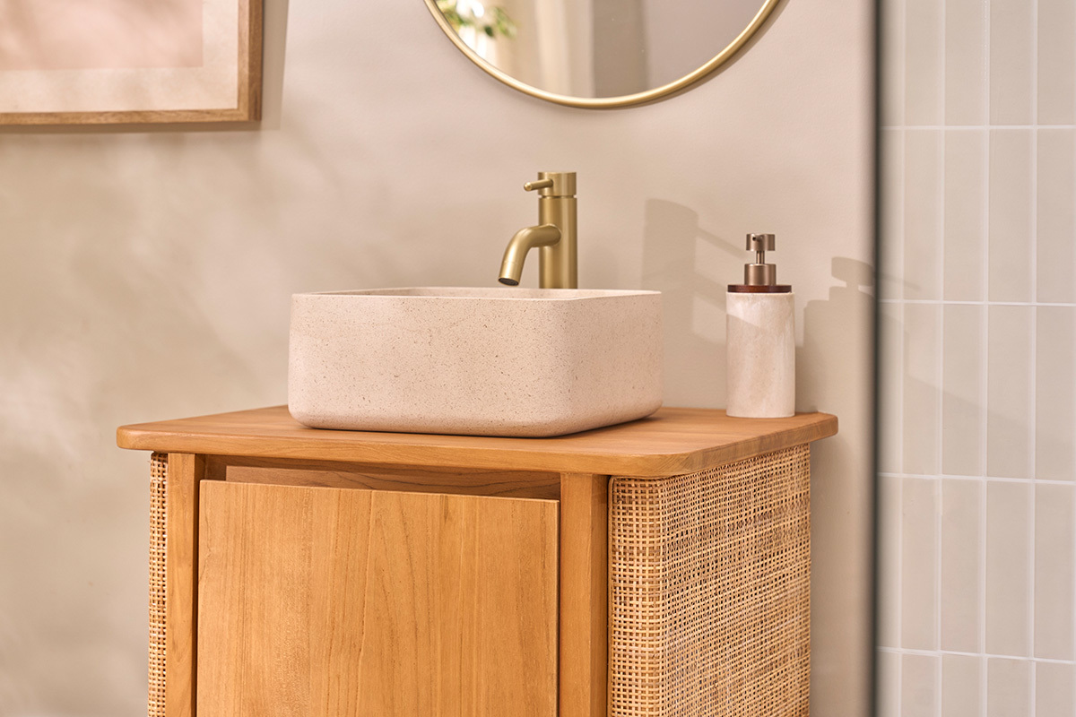 Vasque carr�e en pierre naturelle beige L30 cm FENG